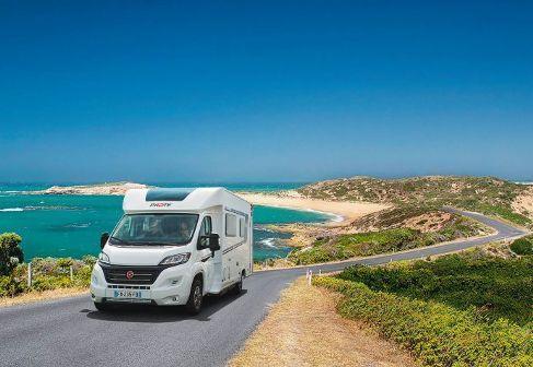 Pilote 696 D mit Traumgrundriss, Automatik, Solar, TV, Dachklima bis 4Personen, VOLL – 2