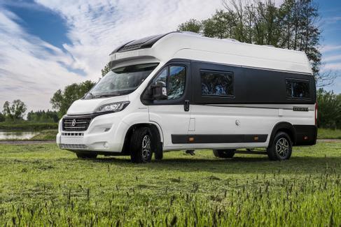 Weltneuheit Affinity Camper, Automatik, TV, AHK, bis 4 Schlafplätze, offener Grundriss, uvm. – 2
