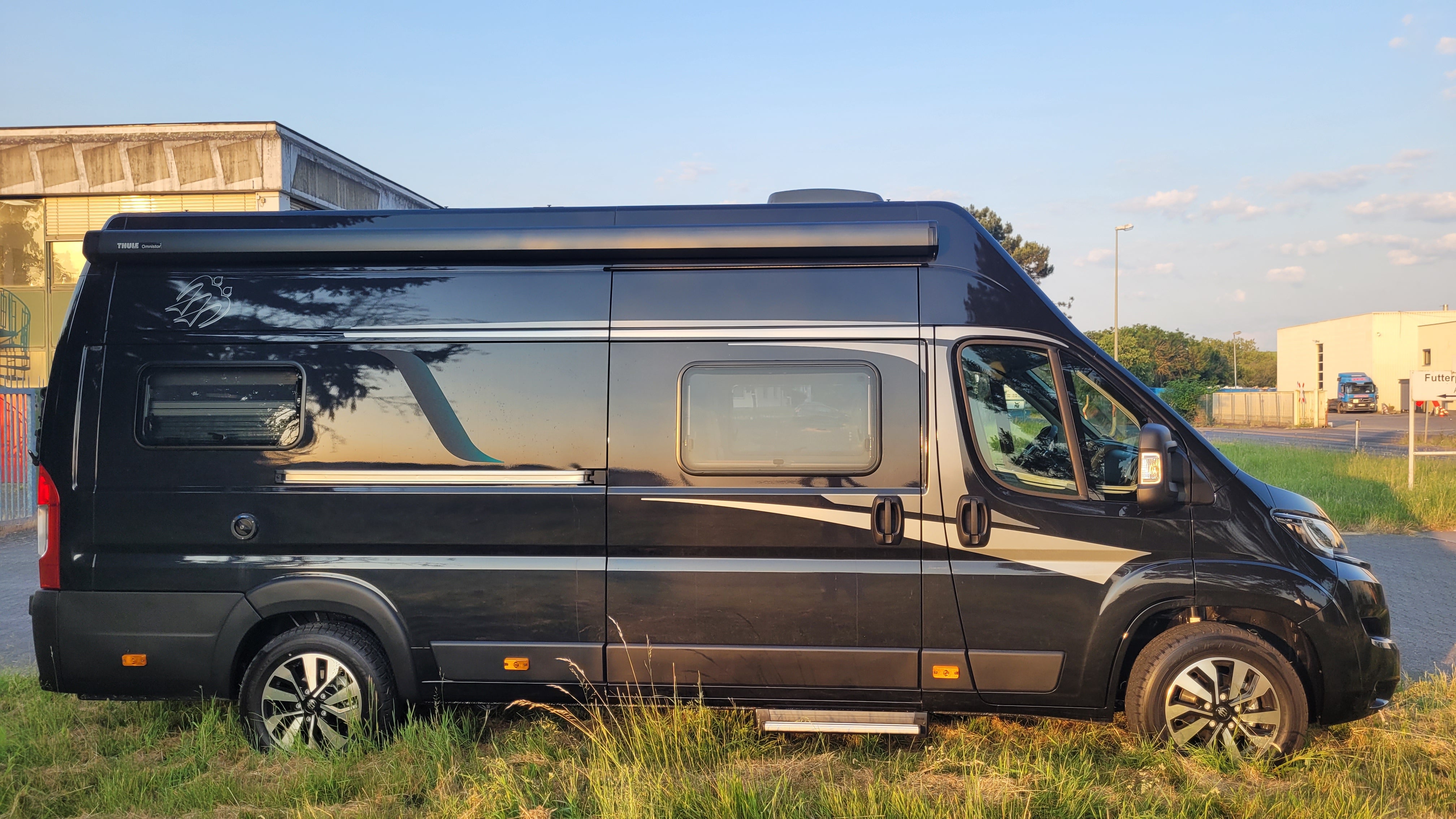 Knaus Boxlife 630 ME, für große Menschen, 214cm Innenstehhöhe, 200 cm Hubbett, Automatik, AHK, uvm – 3