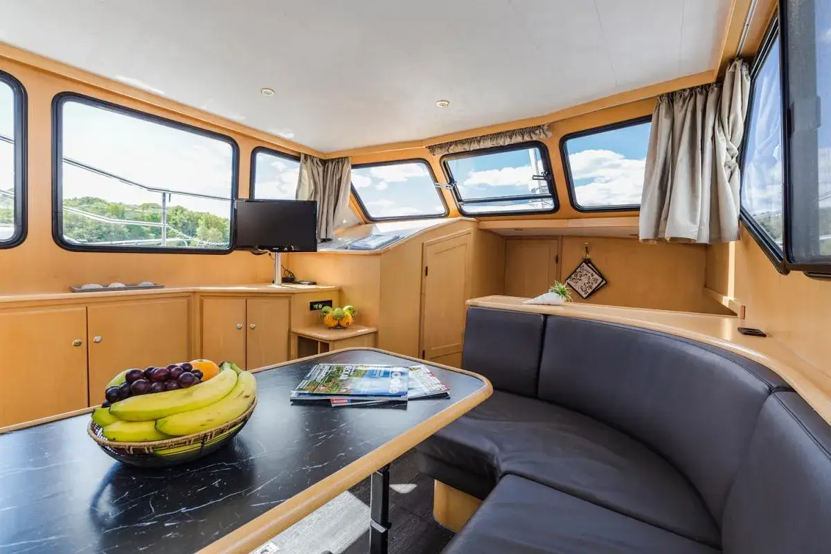 Hausboot Vacance 1200 SE „Aqua Marin“ mieten – 5 Personen, ab Waren (Müritz) – 3