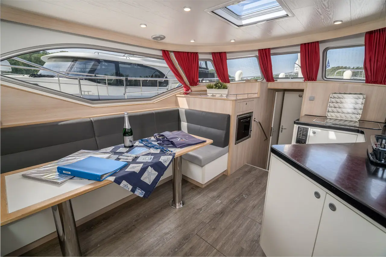 Hausboot Schulz 40 Max „Annette“ mieten – 6 Personen, ab Waren (Müritz) – 3