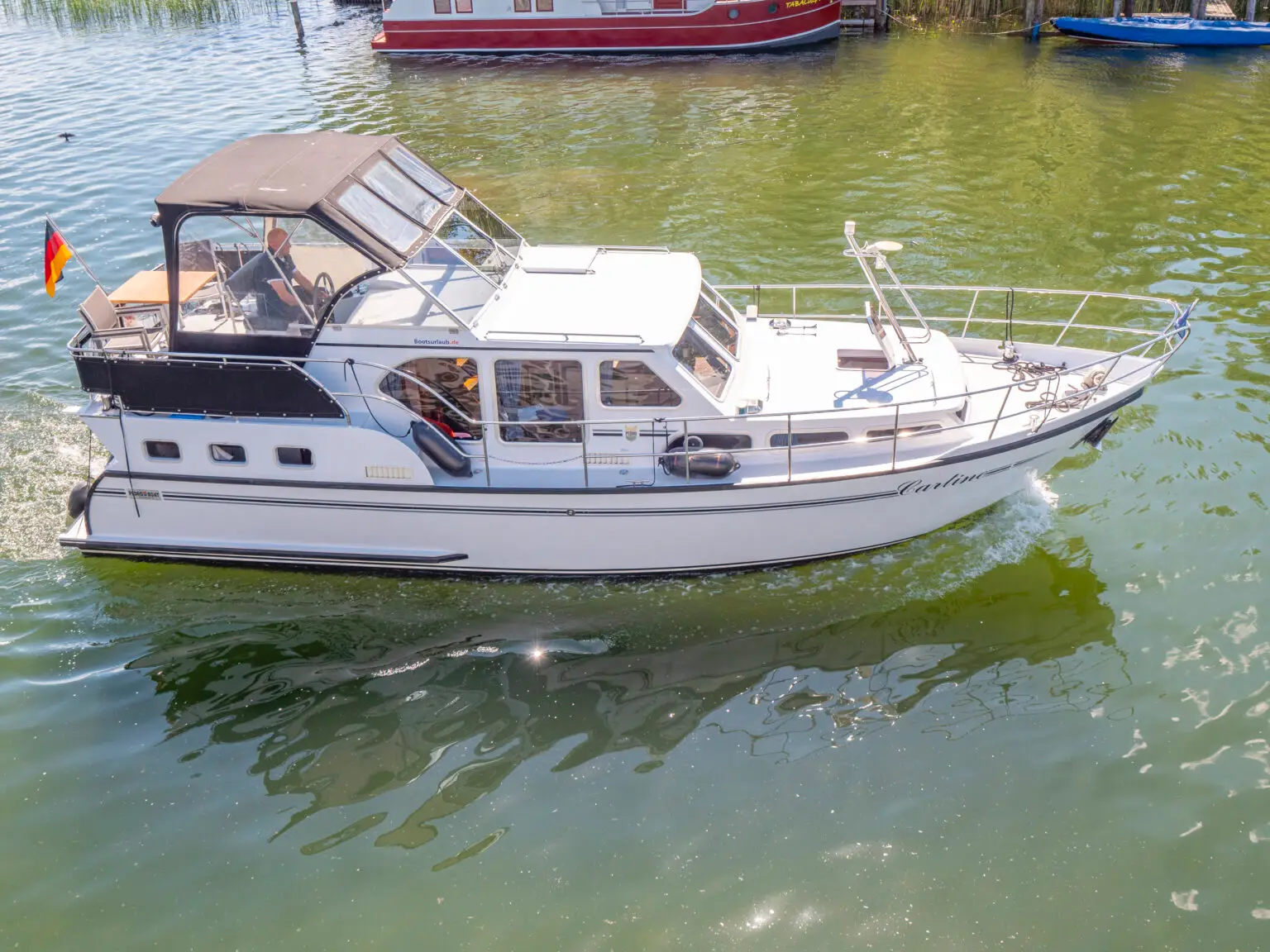Hausboot Pedro Skiron Typ 3 „Cartine“ mieten – 4 Personen, ab Plau am See – 2