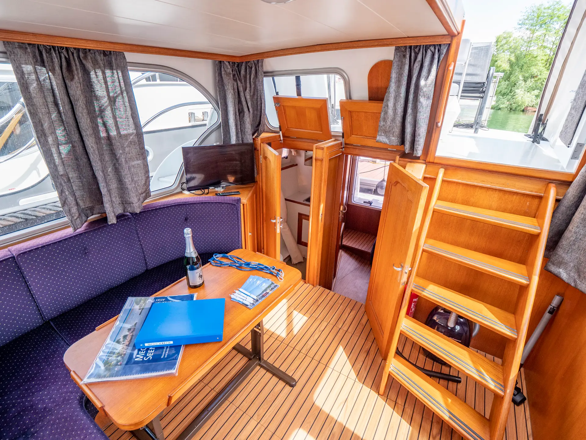 Hausboot Pedro Skiron Typ 2 „Kleiner Stern“ mieten – 4 Personen, ab Waren (Müritz) – 4