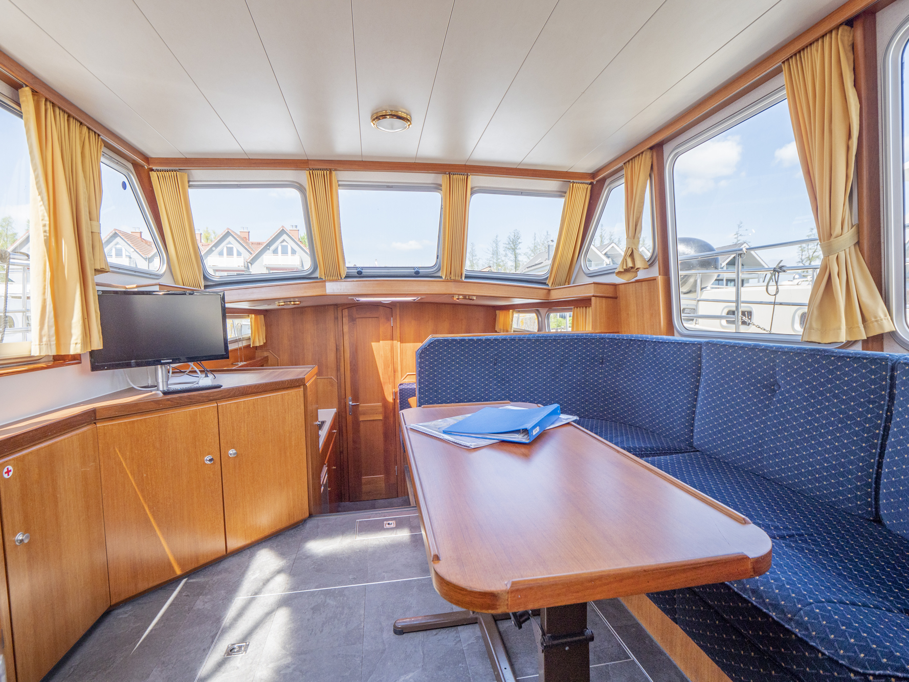 Hausboot Pedro Skiron Typ 2 „Claudia“ mieten – 4 Personen, ab Plau am See – 4