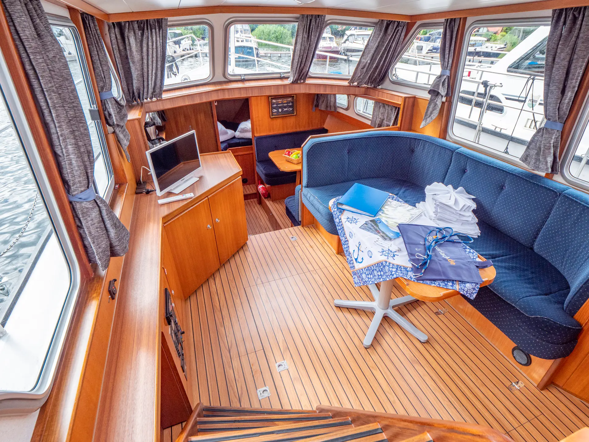 Hausboot Pedro Skiron Typ 2 „Danielle“ mieten – 4 Personen, ab Plau am See – 3