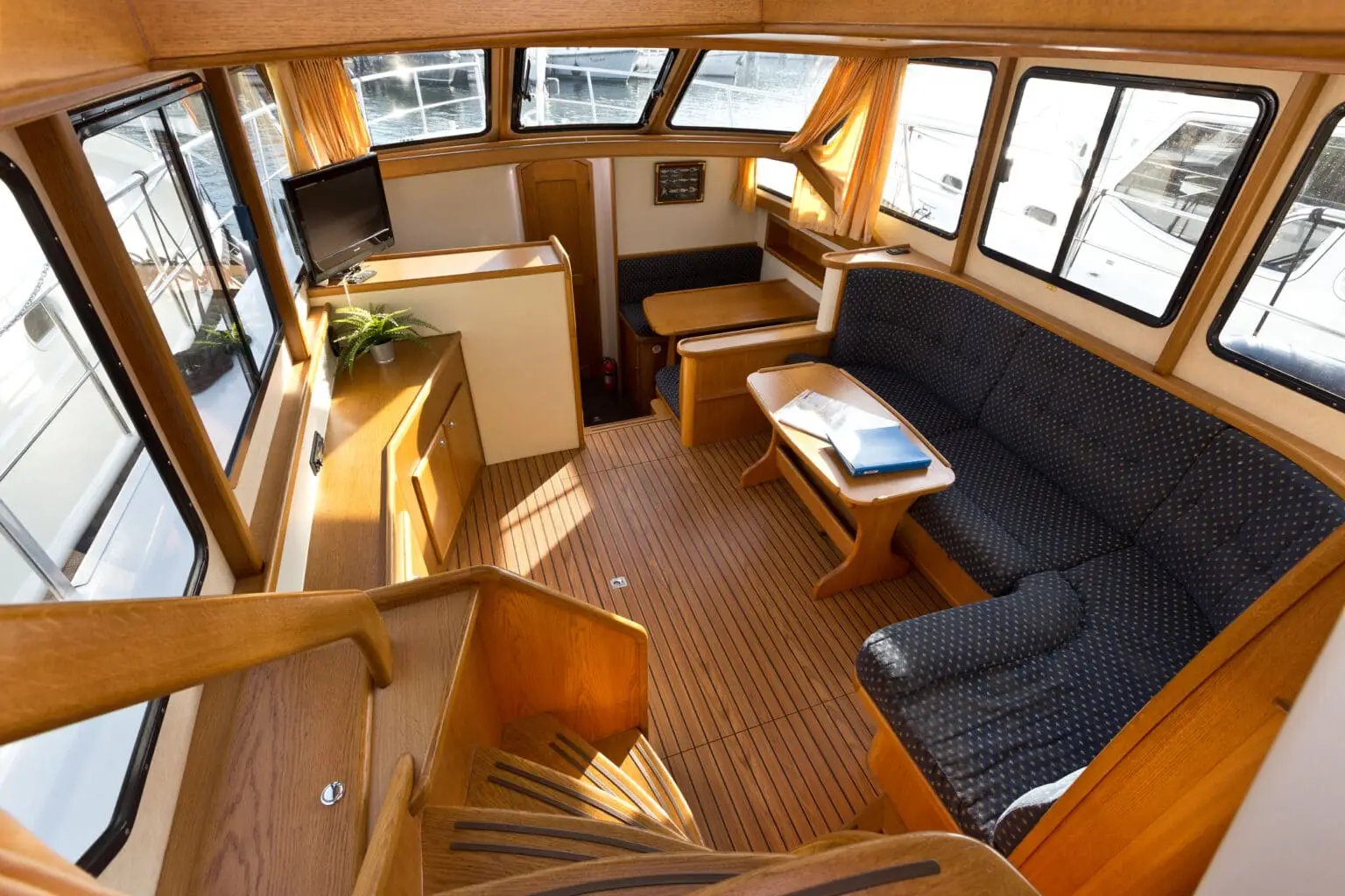 Hausboot Gruno 41 Maxima „Valentina“ mieten – 6 Personen, ab Waren (Müritz) – 3