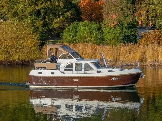 Hausboot Aventura 34 Classico „Anna“ mieten – 4 Personen, ab Waren (Müritz) – 2