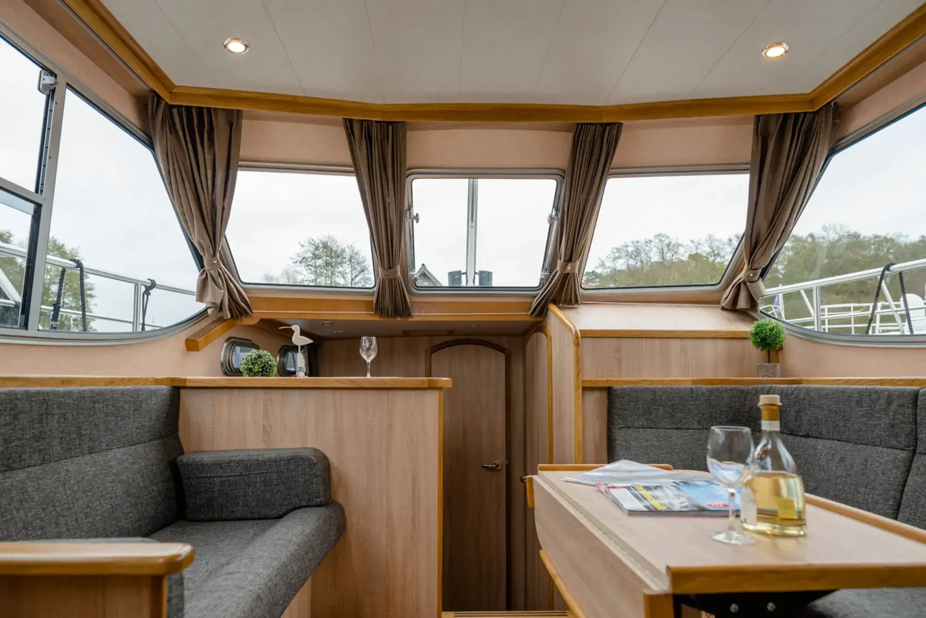 Motoryacht Gruno 35 Excellent Typ 3 „Hiddensee“ mieten – 4 Personen, ab Kröslin – 5