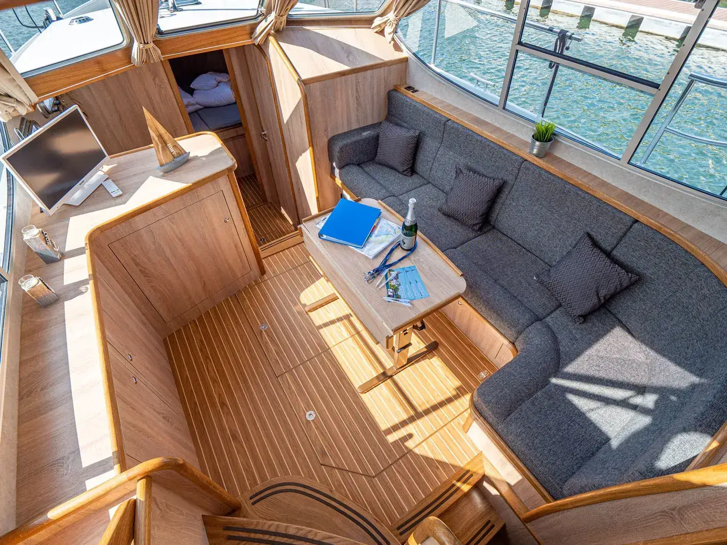 Hausboot Gruno 37 Excellent „Monique 5“ mieten – 4 Personen, ab Waren (Müritz) – 2