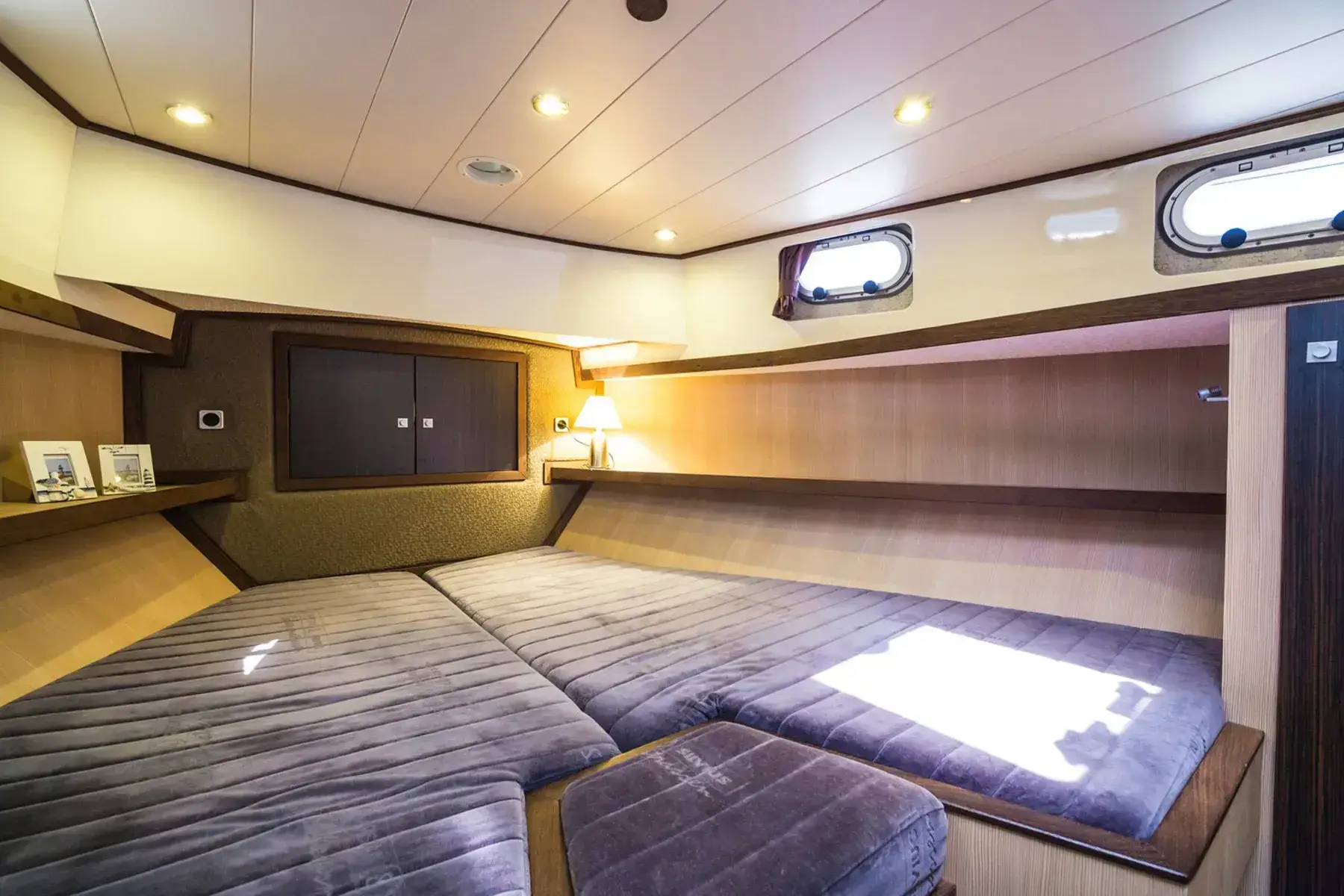 Hausboot Aventura 43 Typ 1 „Anastasia“ mieten – 8 Personen, ab Waren (Müritz) – 5