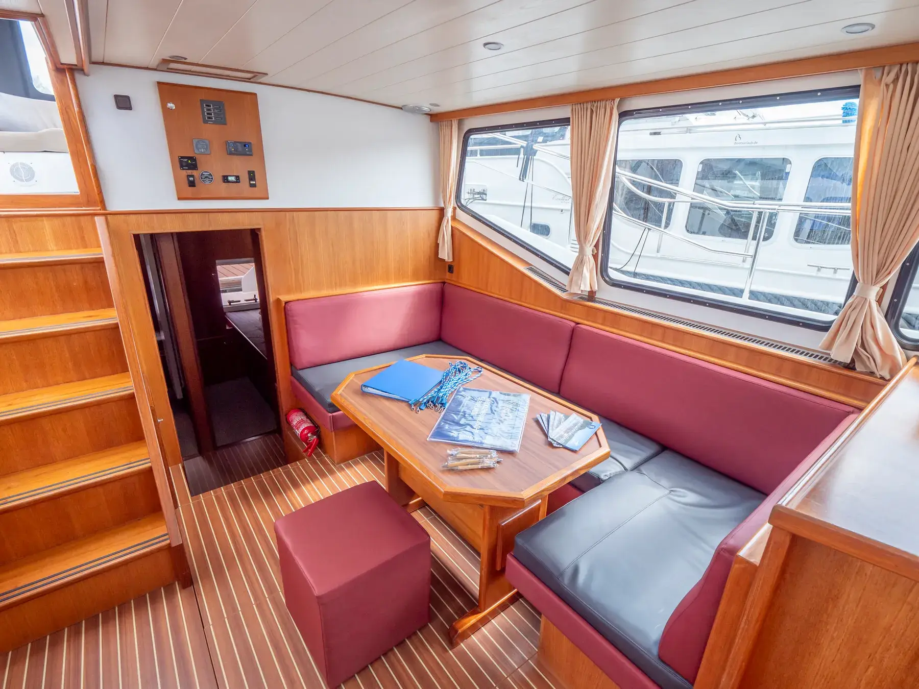 Hausboot Vacance 1400 „New Lady“ mieten – 9 Personen, ab Waren (Müritz) – 3
