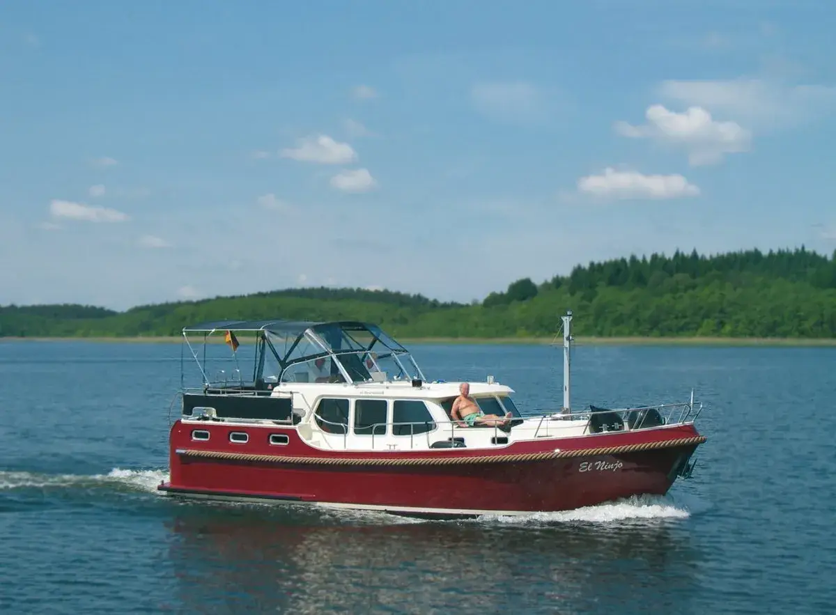 Hausboot Babro 1150 XL „El Ninjo“ mieten – 4 Personen, ab Waren (Müritz)