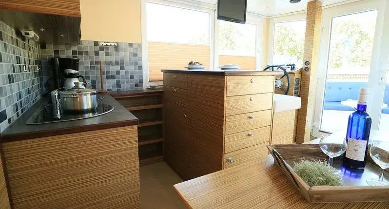 Hausboot Yachtsuite „Luna“ mieten – 4 Personen, ab Waren (Müritz) – 4