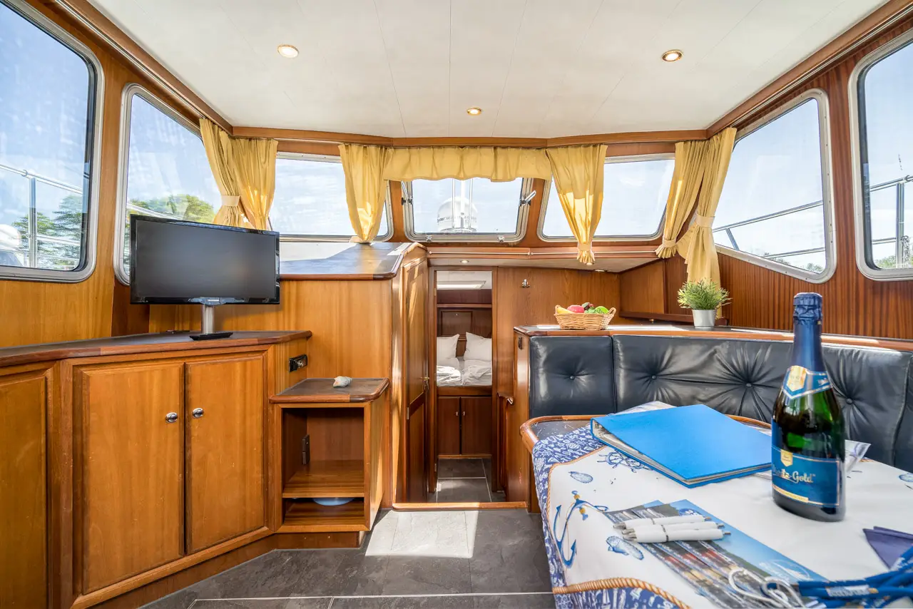 Hausboot Vacance 1200 SE „Blue Saphir“ mieten – 4 Personen, ab Waren (Müritz) – 3