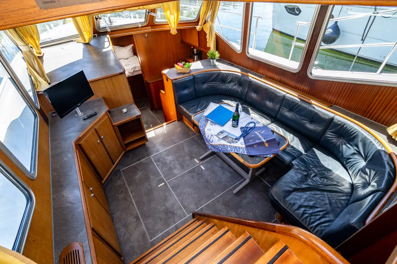 Hausboot Vacance 1200 SE „Blue Saphir“ mieten – 4 Personen, ab Waren (Müritz) – 2