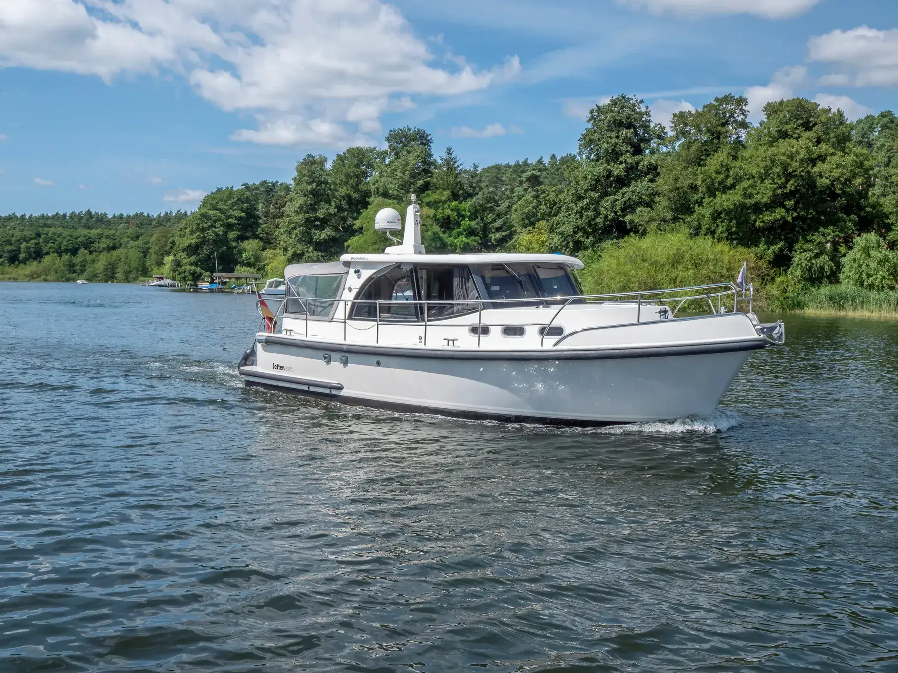 Hausboot Jetten 30 Sedan RS „Lina“ mieten – 2 Personen, ab Waren (Müritz) – 2