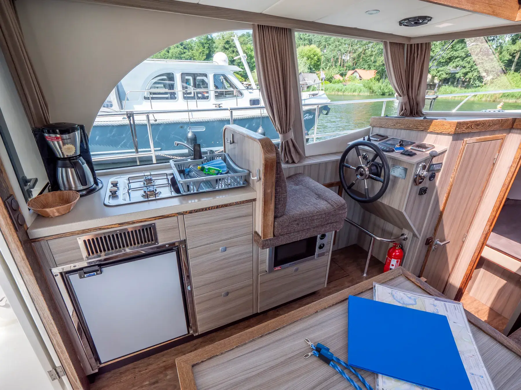 Hausboot Jetten 30 Sedan RS „Lina“ mieten – 2 Personen, ab Waren (Müritz) – 5