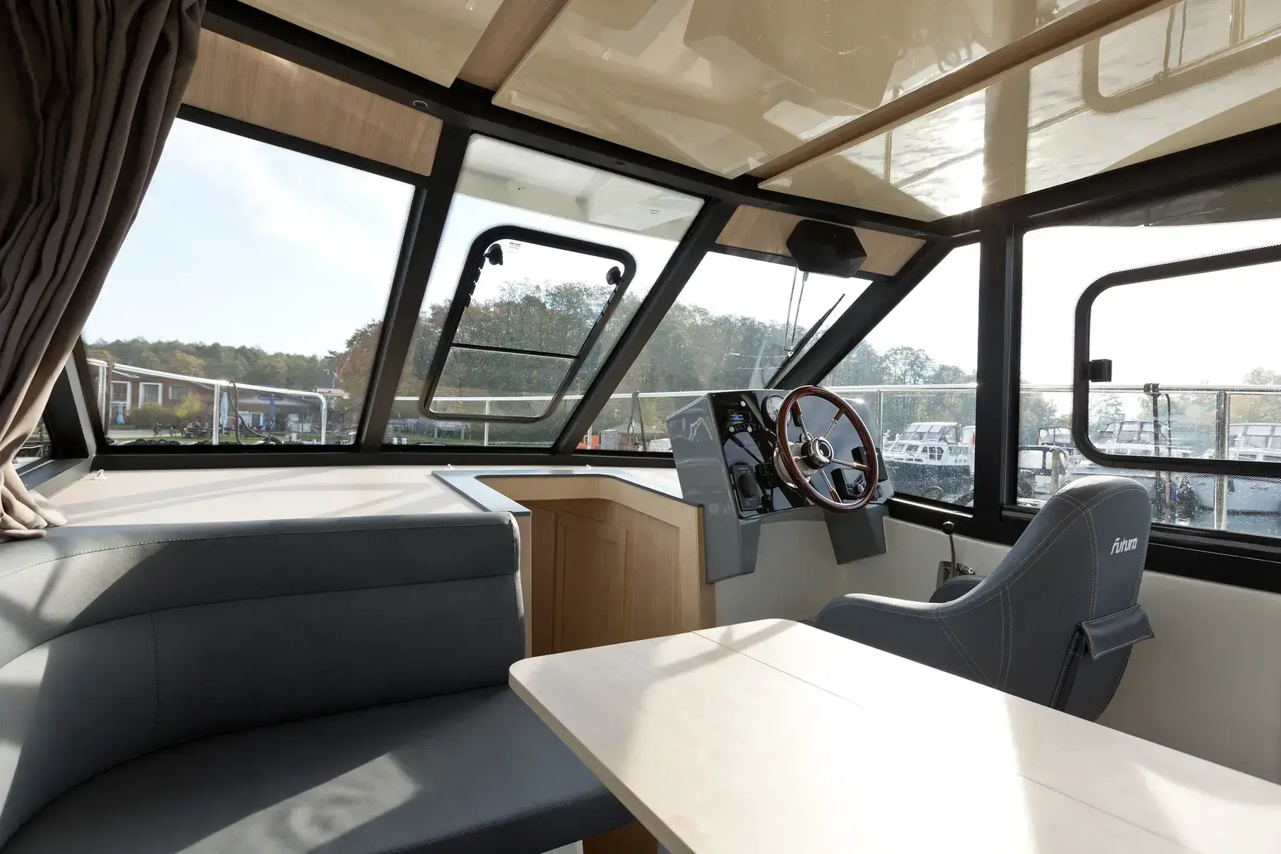 Hausboot Futura 36 „MüritzCruiser 5“ mieten – 6 Personen, ab Waren (Müritz) – 3