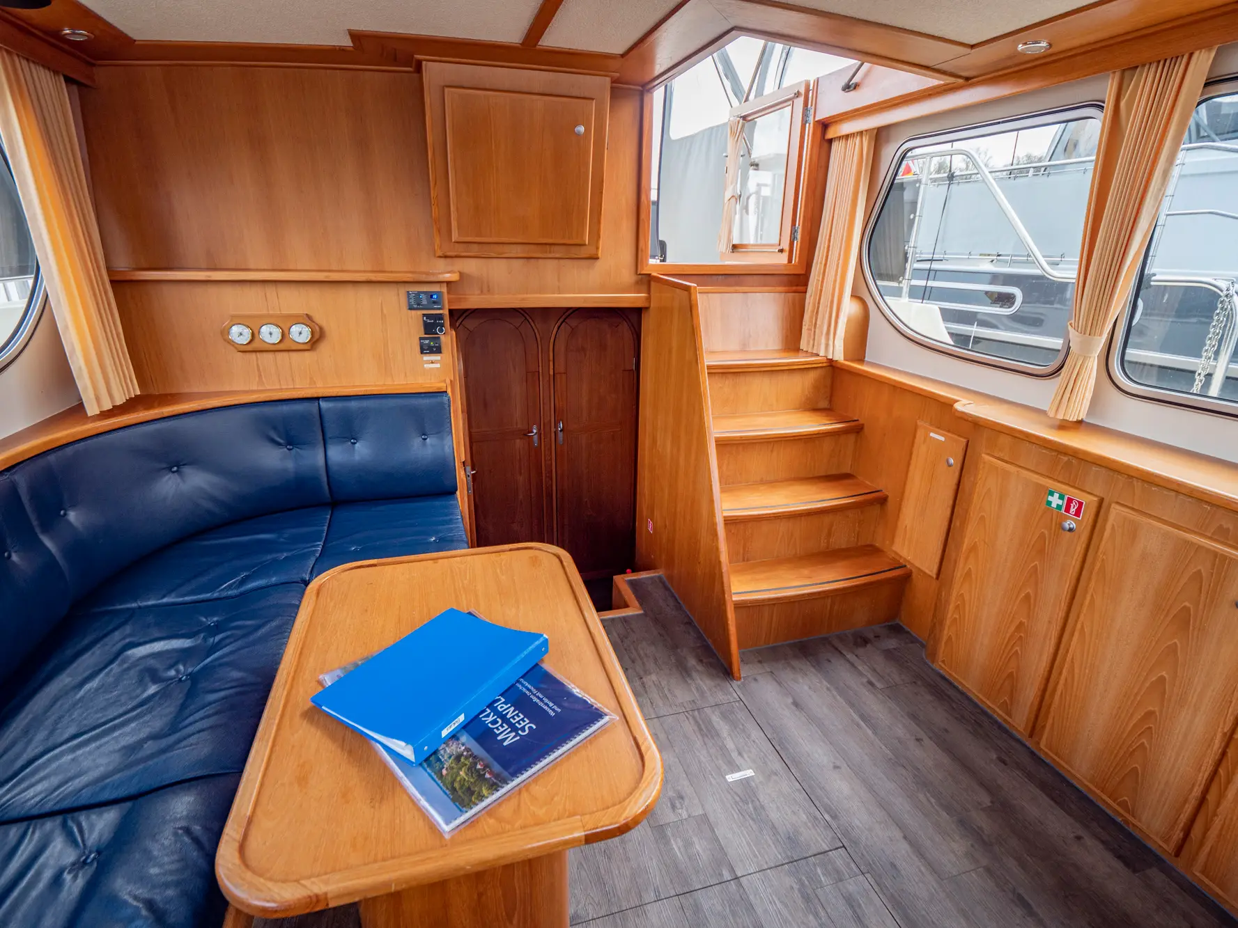 Hausboot Babro Beluga Classic „Beluga“ mieten – 6 Personen, ab Plau am See – 4