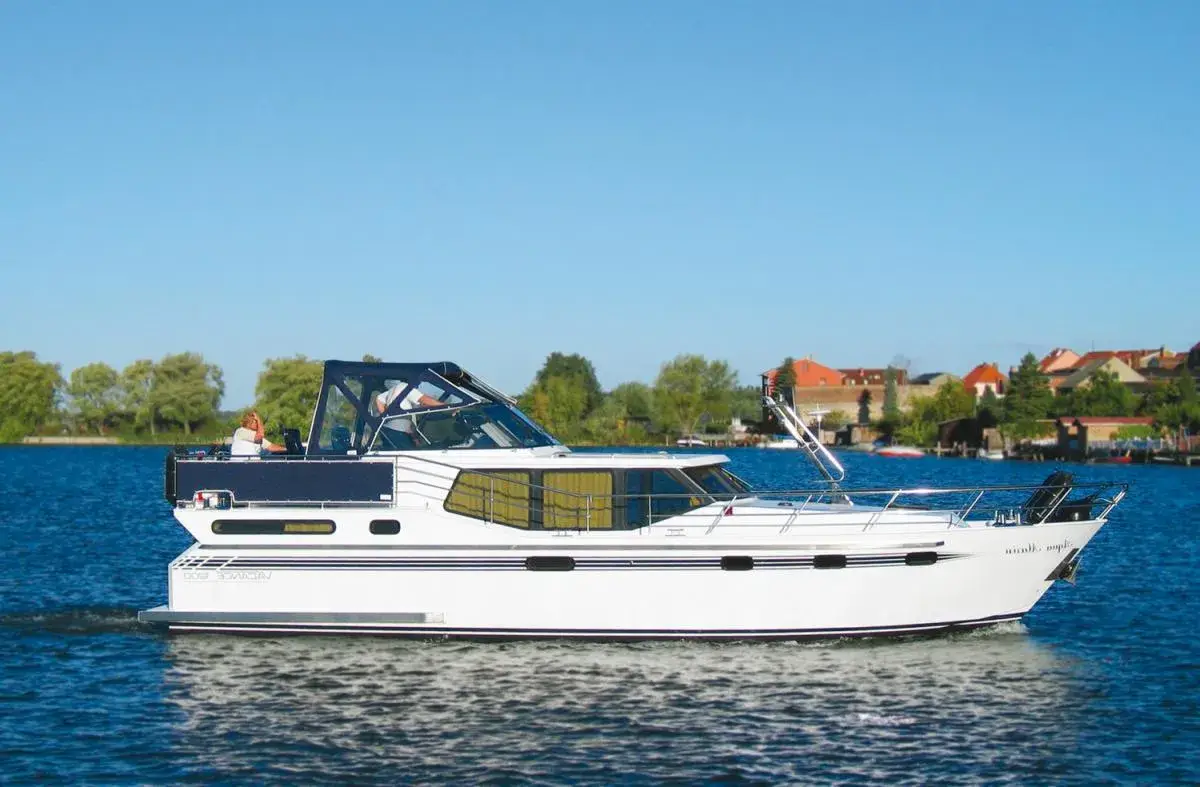 Hausboot Vacance 1200 SE „Aqua Marin“ mieten – 5 Personen, ab Waren (Müritz)