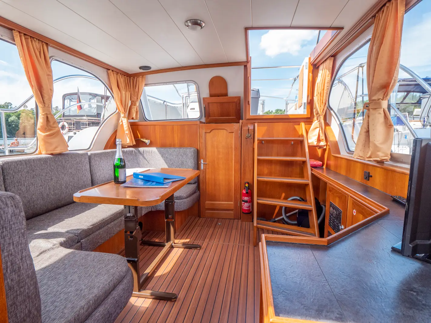 Hausboot Pedro Skiron Typ 3 „Amelie“ mieten – 4 Personen, ab Plau am See – 5