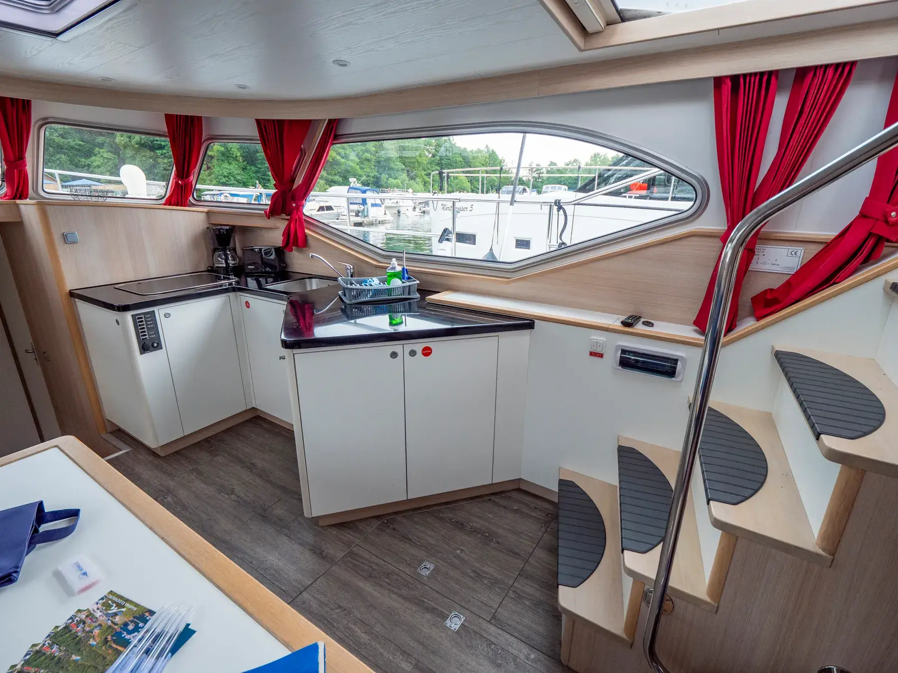 Hausboot Schulz 40 Max „Antonia“ mieten – 6 Personen, ab Waren (Müritz) – 4