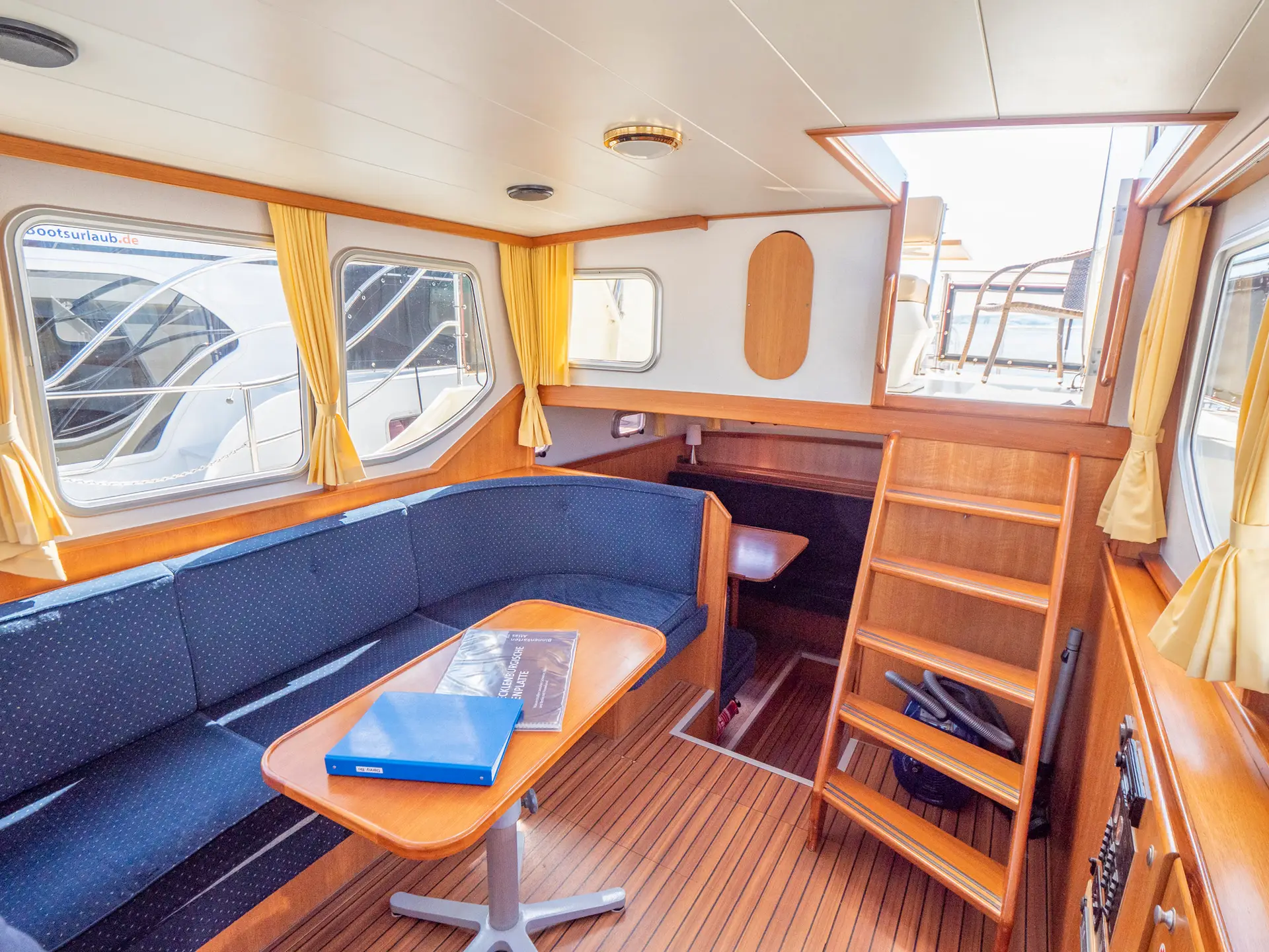 Hausboot Pedro Levanto 32 „Danny Bo“ mieten – 2 Personen, ab Plau am See – 4