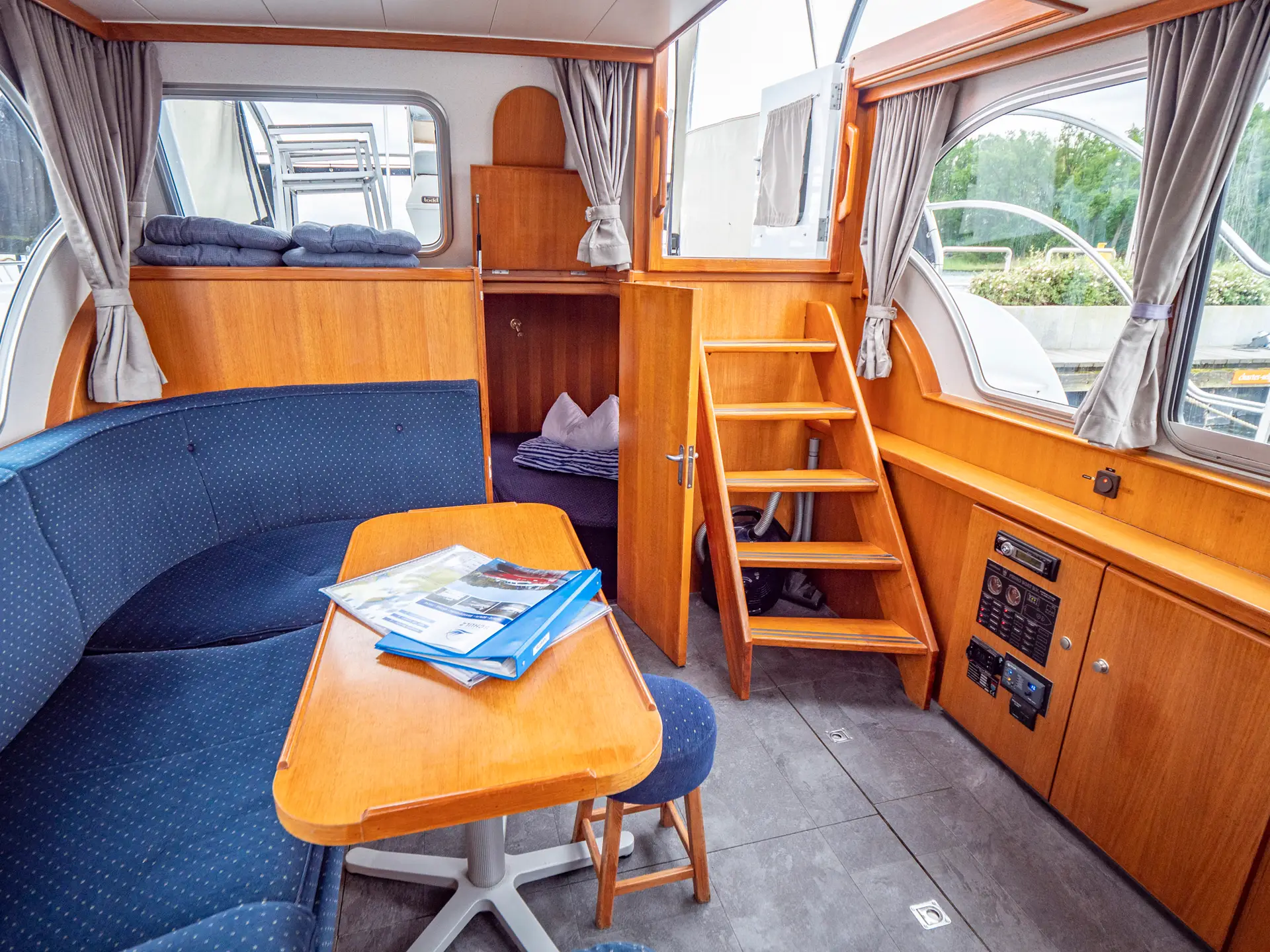 Hausboot Pedro Skiron Typ 3 „Nanette“ mieten – 4 Personen, ab Plau am See – 4