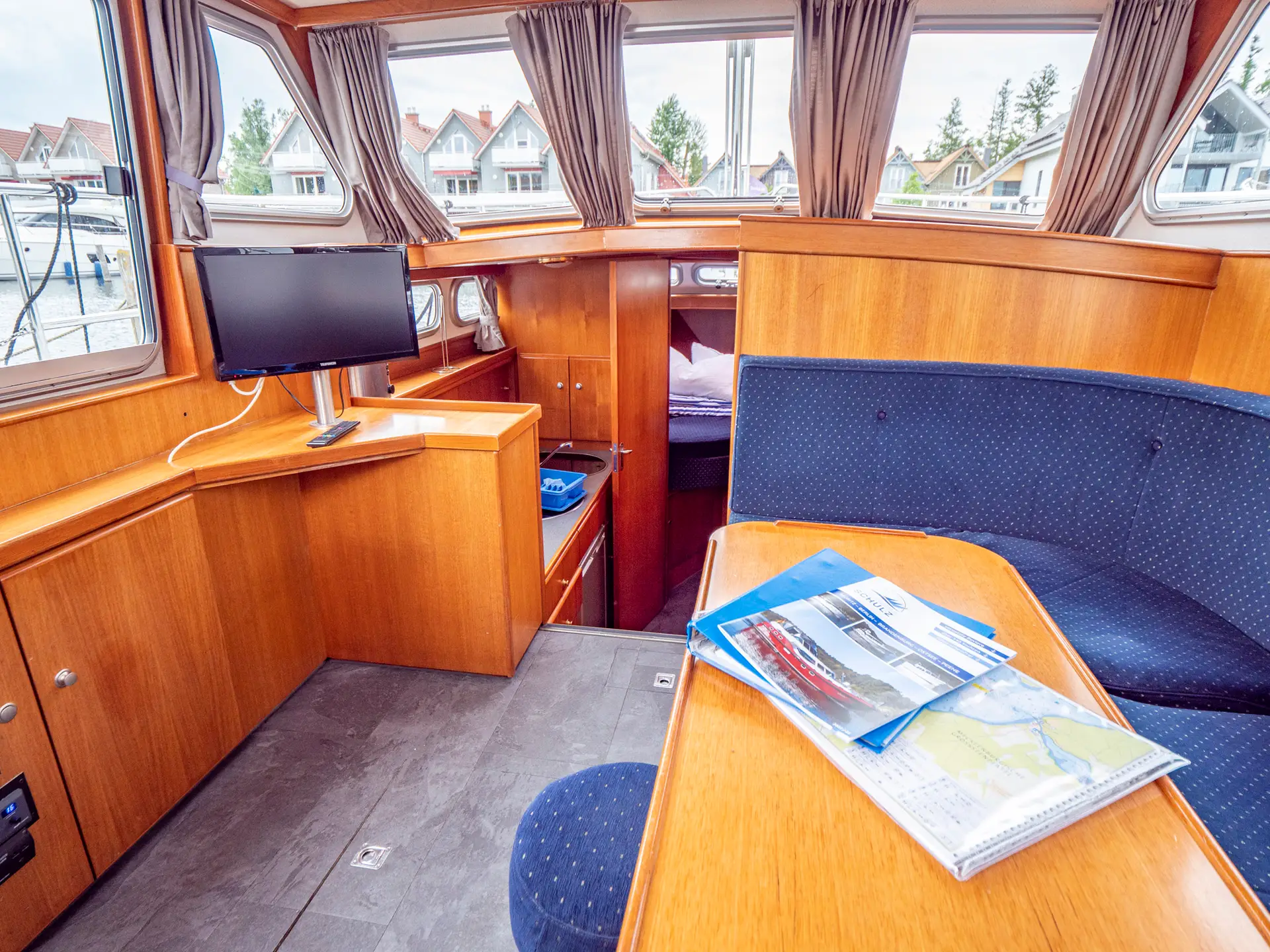 Hausboot Pedro Skiron Typ 3 „Nanette“ mieten – 4 Personen, ab Plau am See – 5