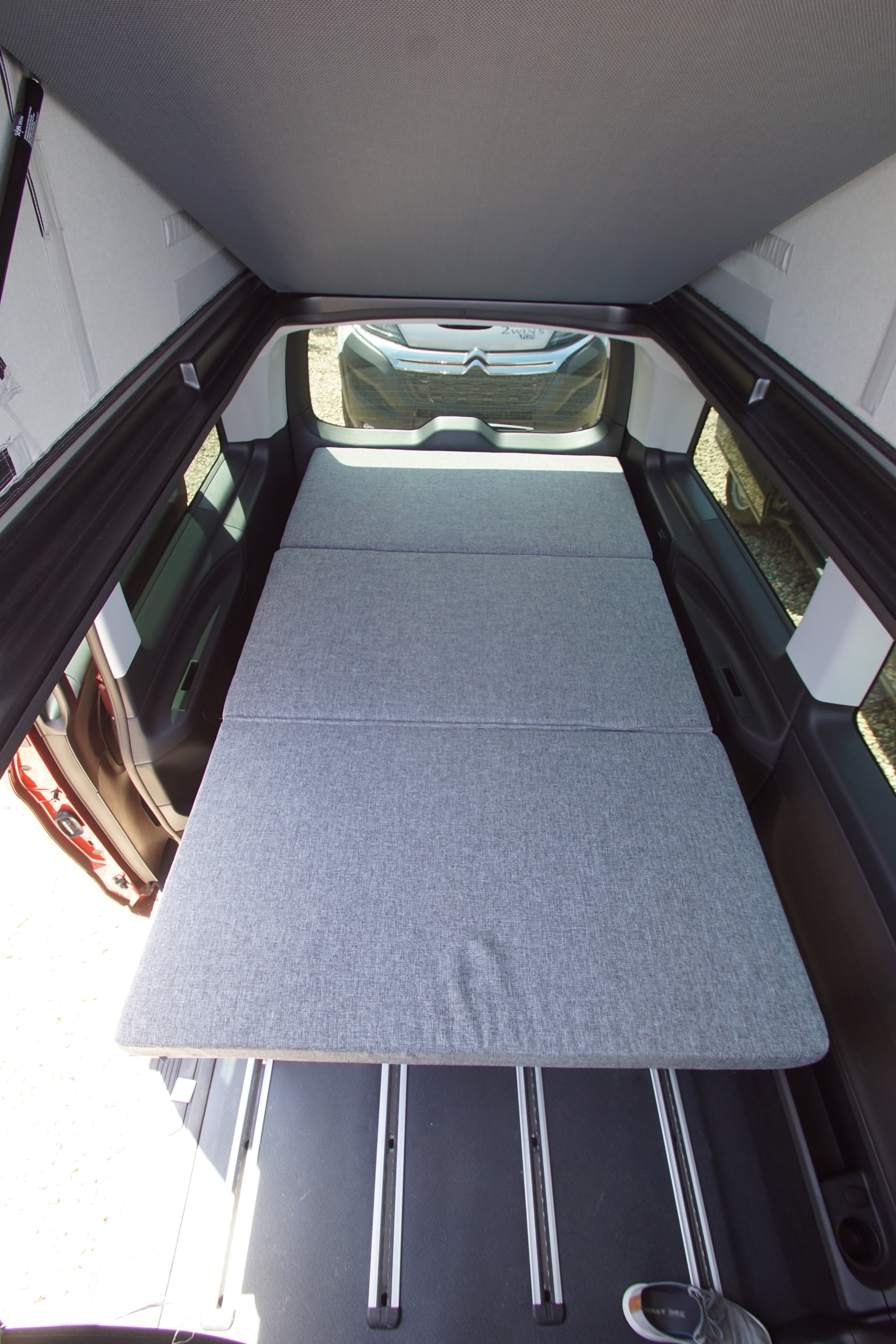Pössl Vanstar -Mercedes V-Klasse- Luxusbus – 2