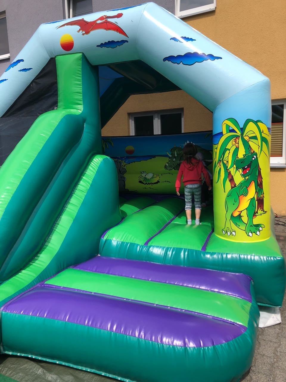 Hüpfburg Dino mit Rutsche – 3