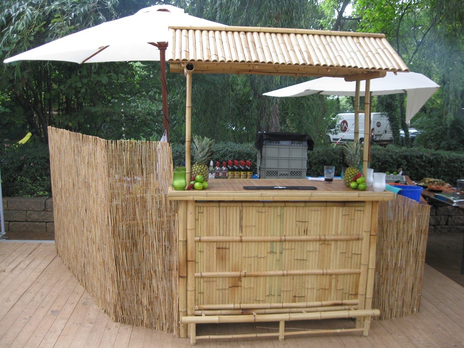 Bambusbar mit 3 Barhocker