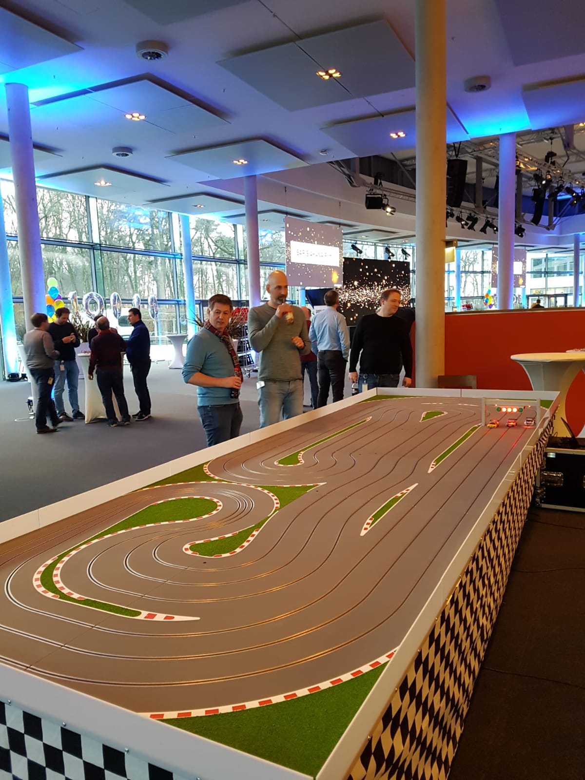 Bike-Slotcar Rennbahn, Slotcarbahn, Carrerabahn mieten – 3