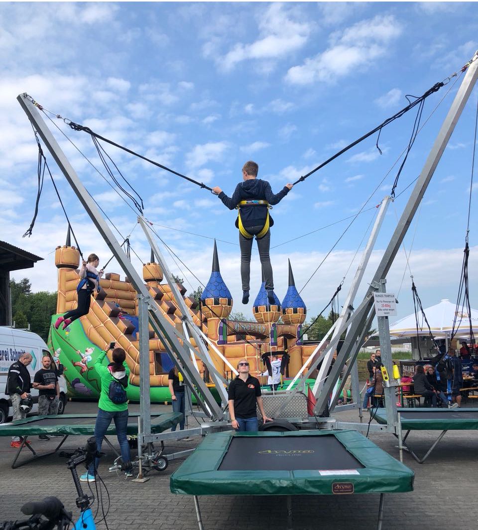 Bungee Trampolin