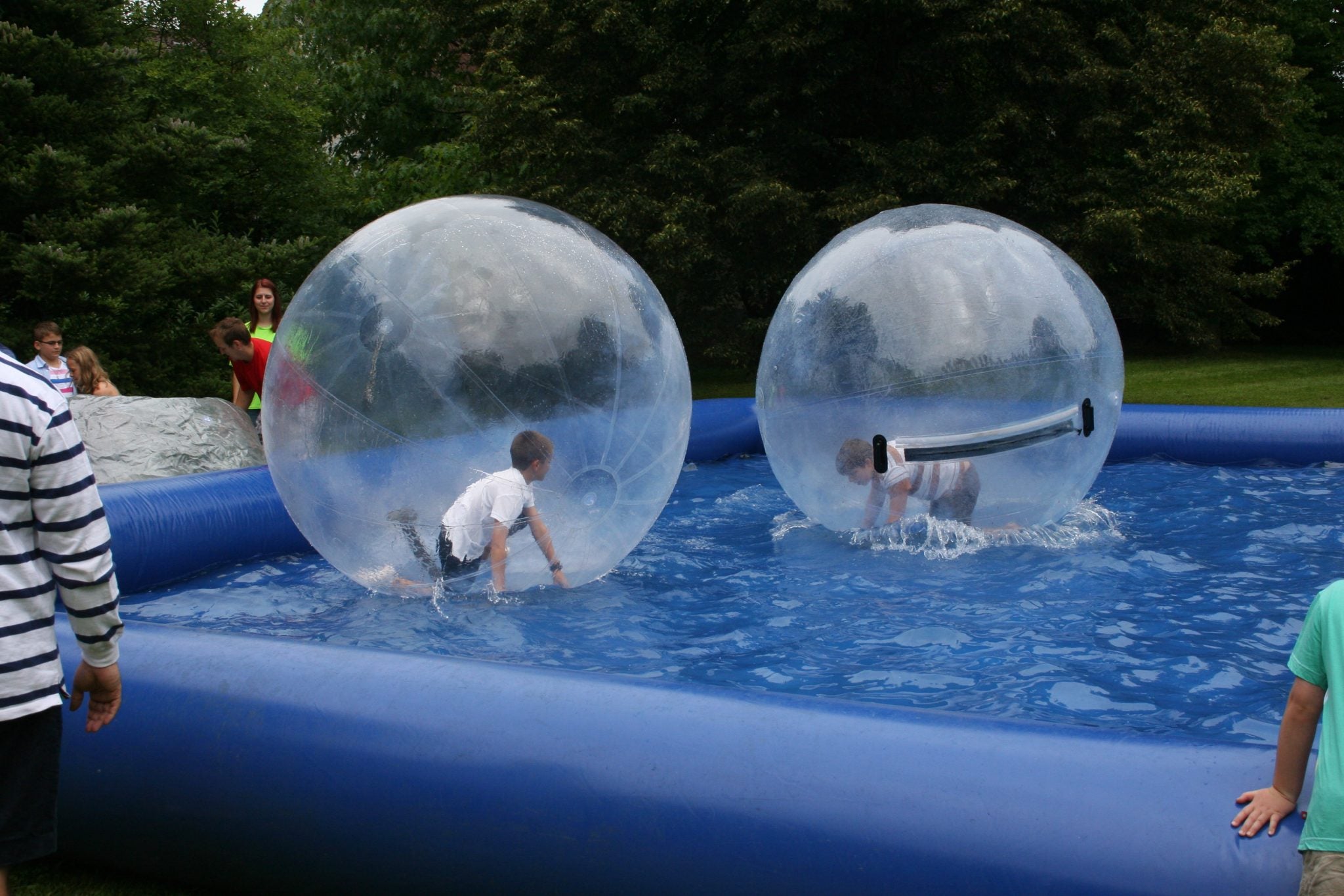 Wasserlaufbälle – 3