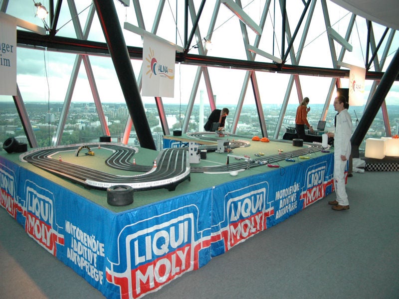 Mega Rennbahn Slotcarracing