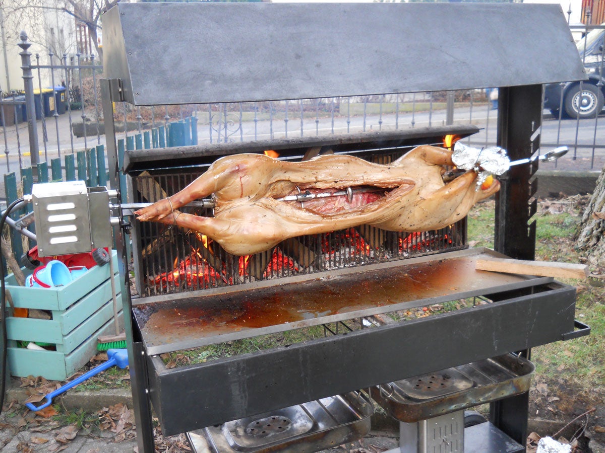 Spanferkelgrill Lammgrill Haxengrill mieten für Ihre Party – 4