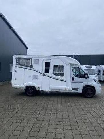 Camper Kompakt Kat C .Wohnmobil bis 6 m für 2 - 4Personen