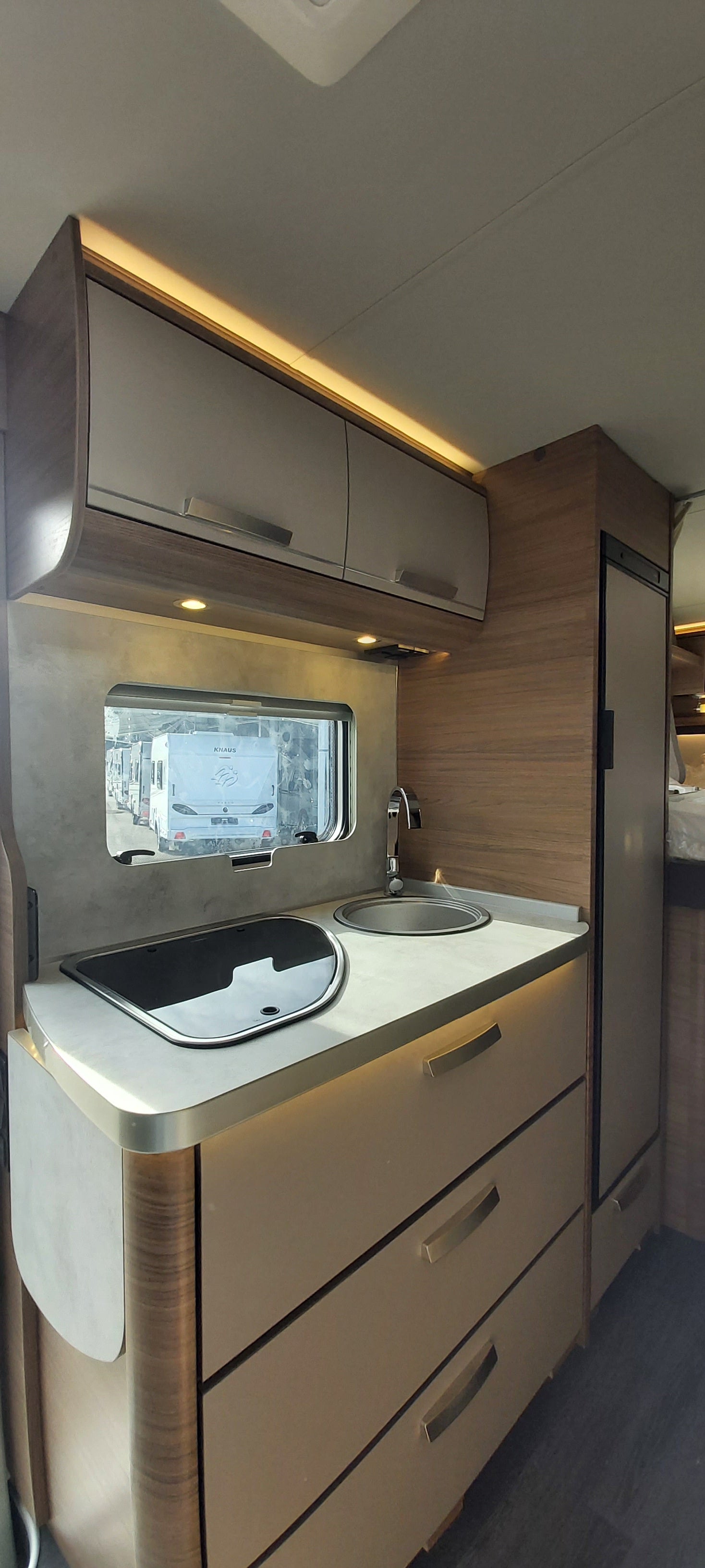 Wohnmobil Teilintegriert- Knaus Live Ti 650 MEG – 4