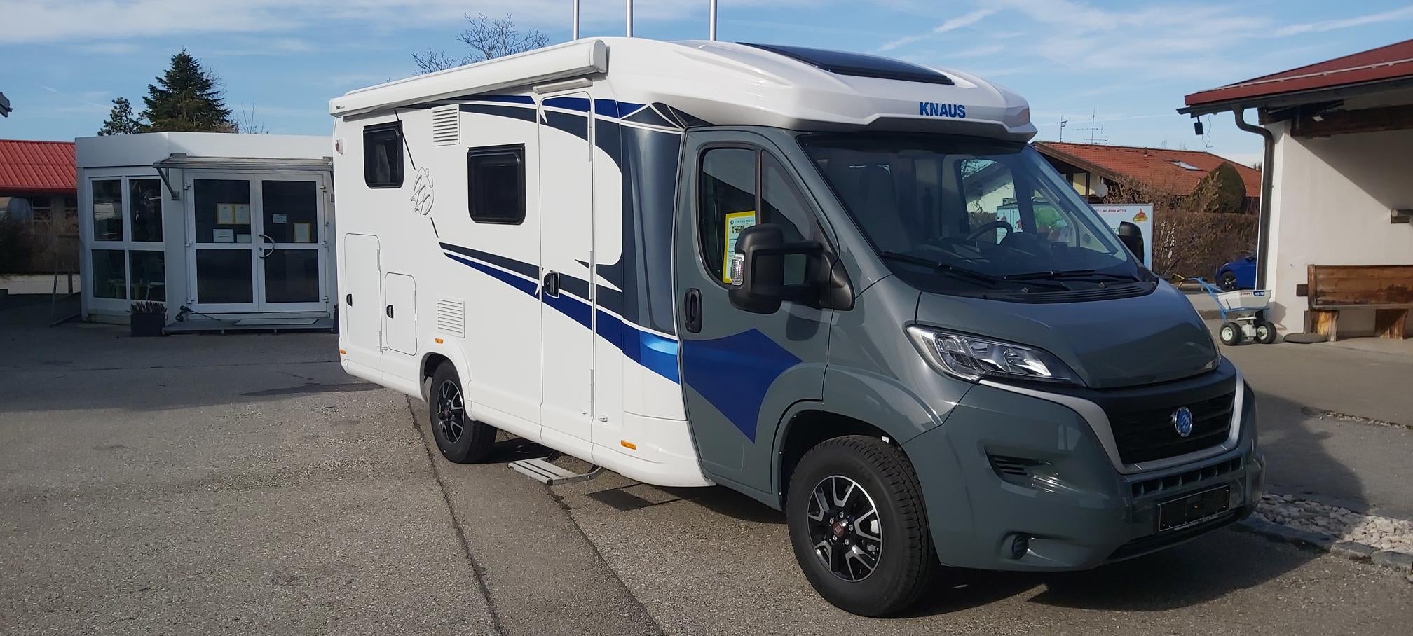 Wohnmobil Teilintegriert- Knaus Live Ti 650 MEG
