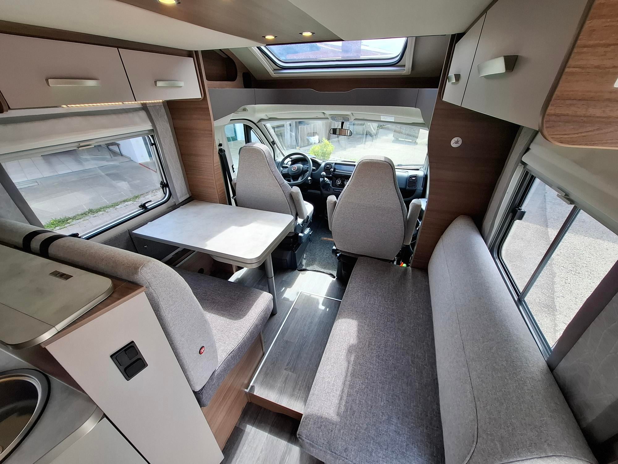 Wohnmobil Teilintegriert- Knaus Live Wave 650 MF – 3