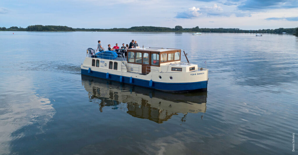 Hausboot Kormoran 1280 mieten – 2