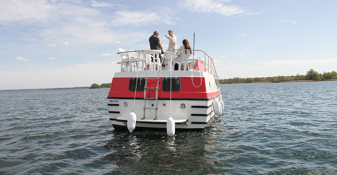 Boot Pirate 915 mieten – 2