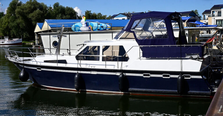 Boot Shogun 38 mieten – 3