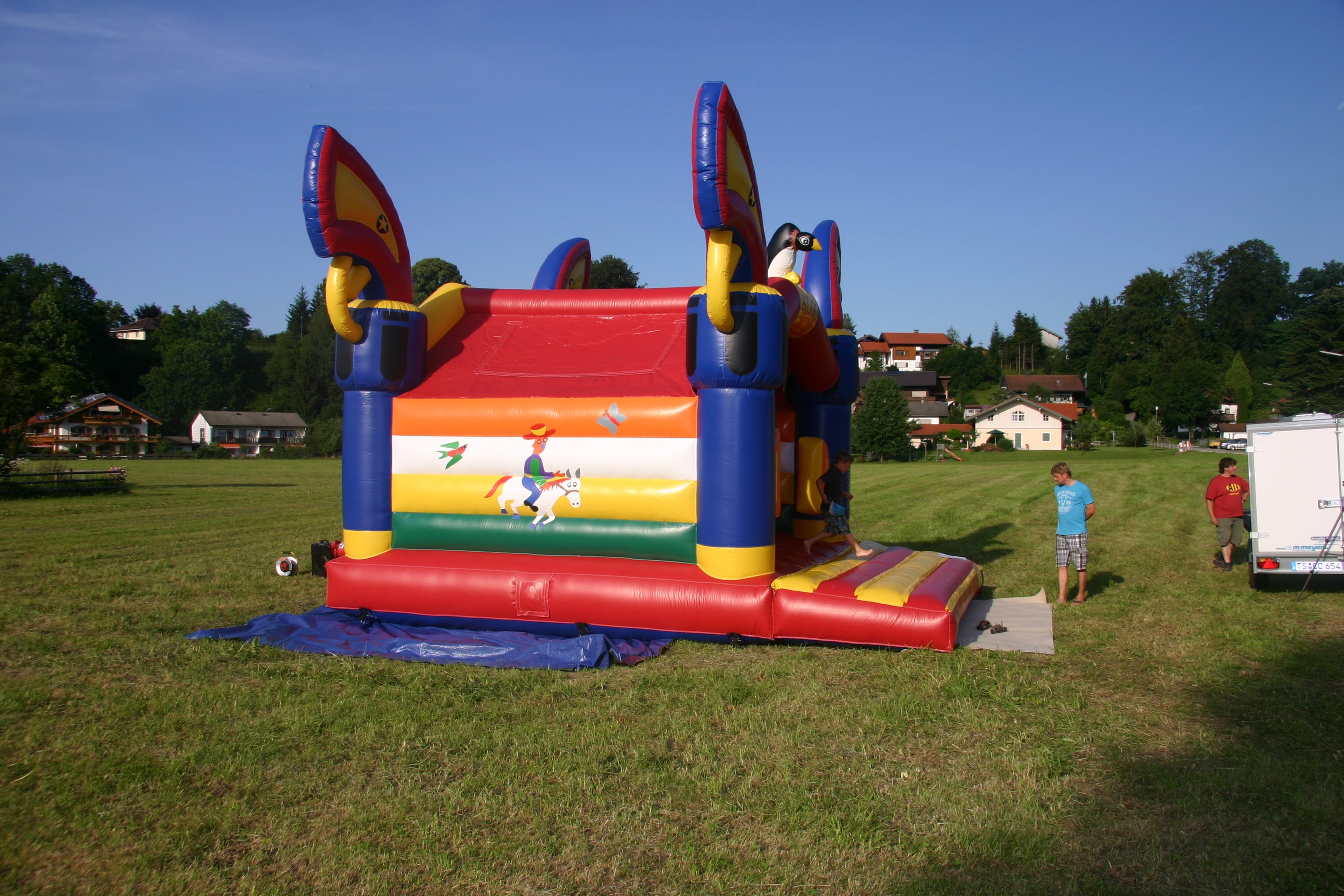 Hüpfburg Saloon Super – 3