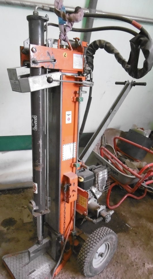 Holz-Spalter 13 t mit Benzinmotor
