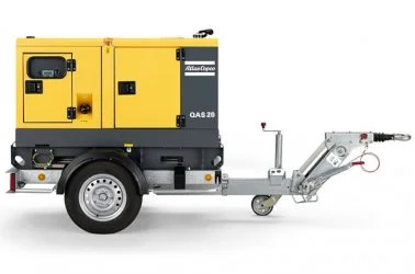 ATLAS COPCO QAS20 TN STROMERZEUGER AUF FAHRWERK mieten