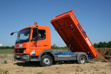 MERCEDES-BENZ ATEGO 818K LKW KIPPER mieten
