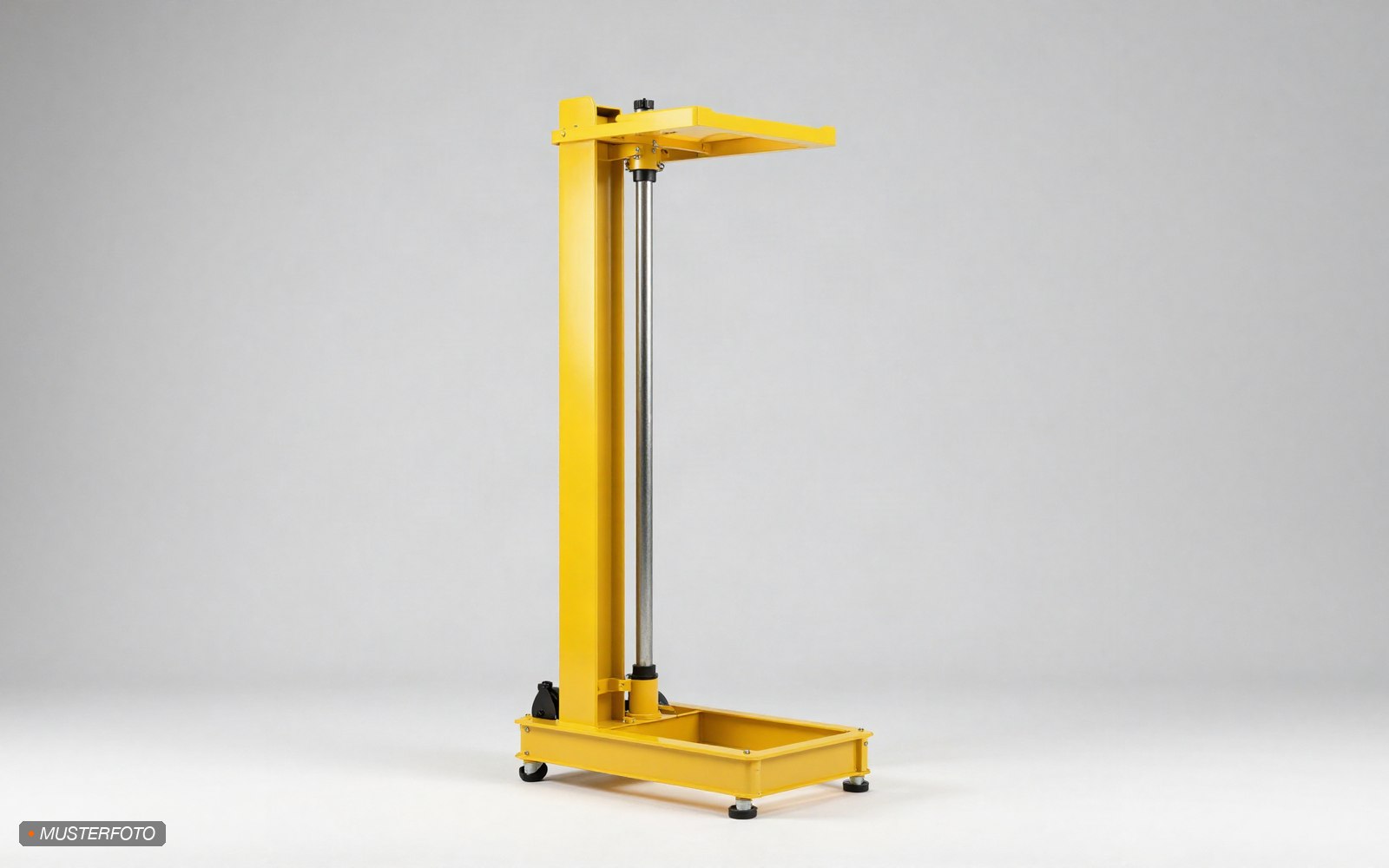 Materialaufzug, 7,2 m mieten