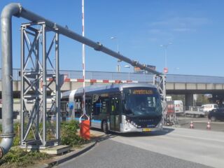 Rohrleitungbrücke aufrecht - ø300mm - 4,5m mieten